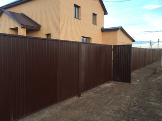 Профлист Grand Line C20A 0.4 Полиэстер RR 32 Темно-коричневый 6 - в «Монолит-Металлопрокат».
